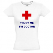 Футболка trust me i am doctor